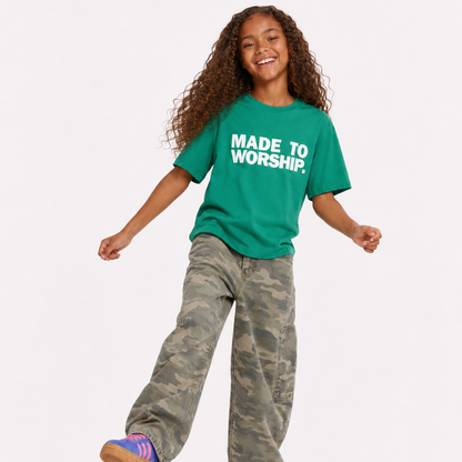 FAVORED. Kids MADE TO WORSHIP. T-Shirt