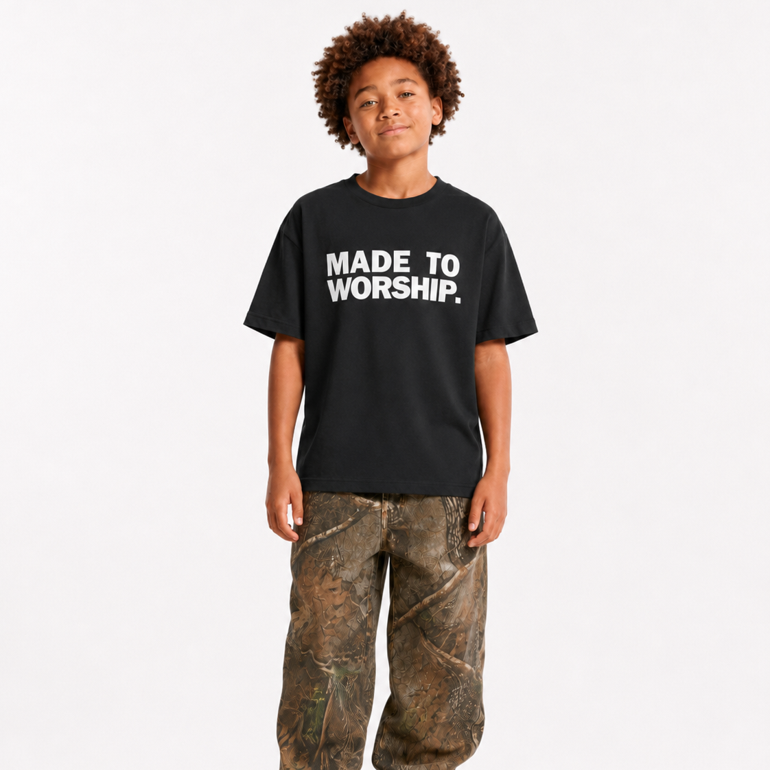 FAVORED. Kids MADE TO WORSHIP. T-Shirt